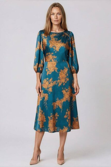 rochie in clos satin albastru turcoaz