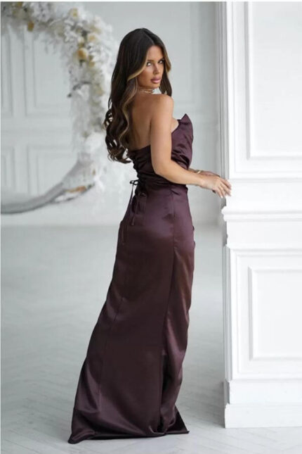 rochie lunga satin maro ciocolatiu de seara